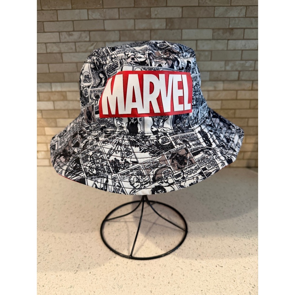 Universal Studios Marvel Captain America Iron Man Bucket Hat